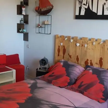A Louer Dans St Clair-v-vue Etang Thau Homestay